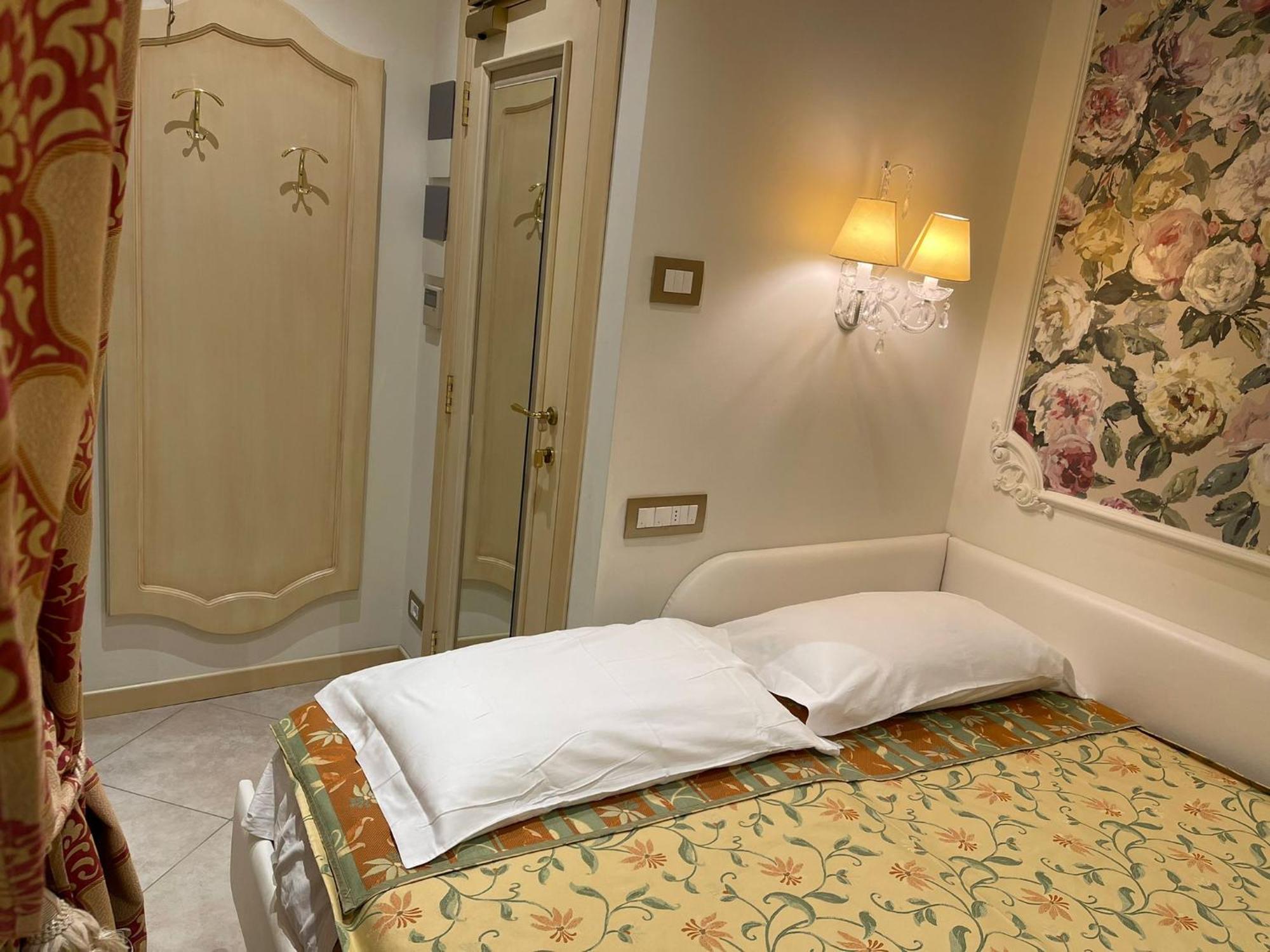 Hotel Astigiana & Appartamenti Varazze Bagian luar foto