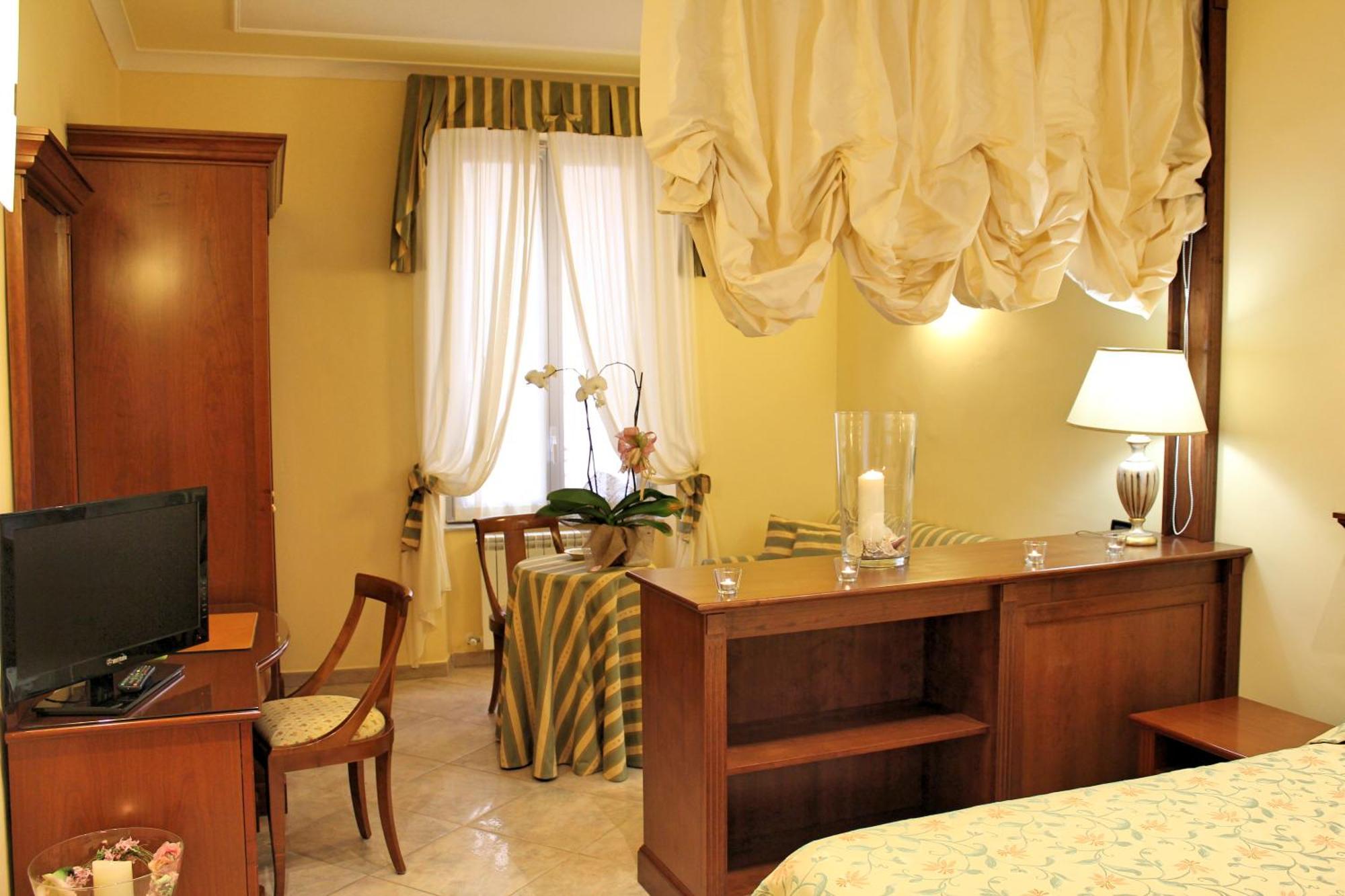Hotel Astigiana & Appartamenti Varazze Ruang foto