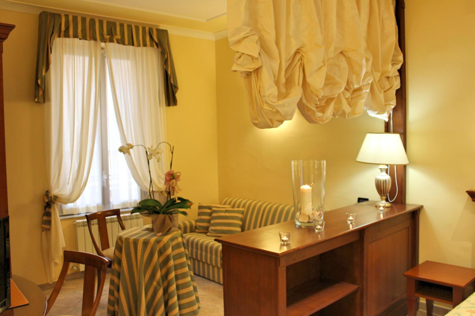 Hotel Astigiana & Appartamenti Varazze Ruang foto