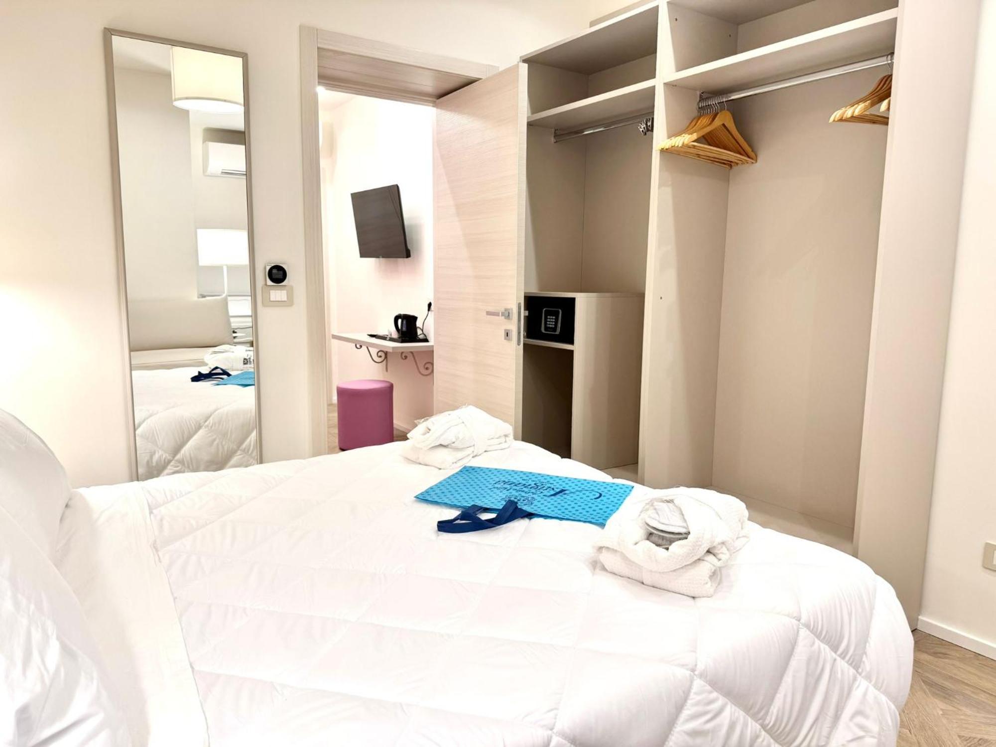 Hotel Astigiana & Appartamenti Varazze Bagian luar foto