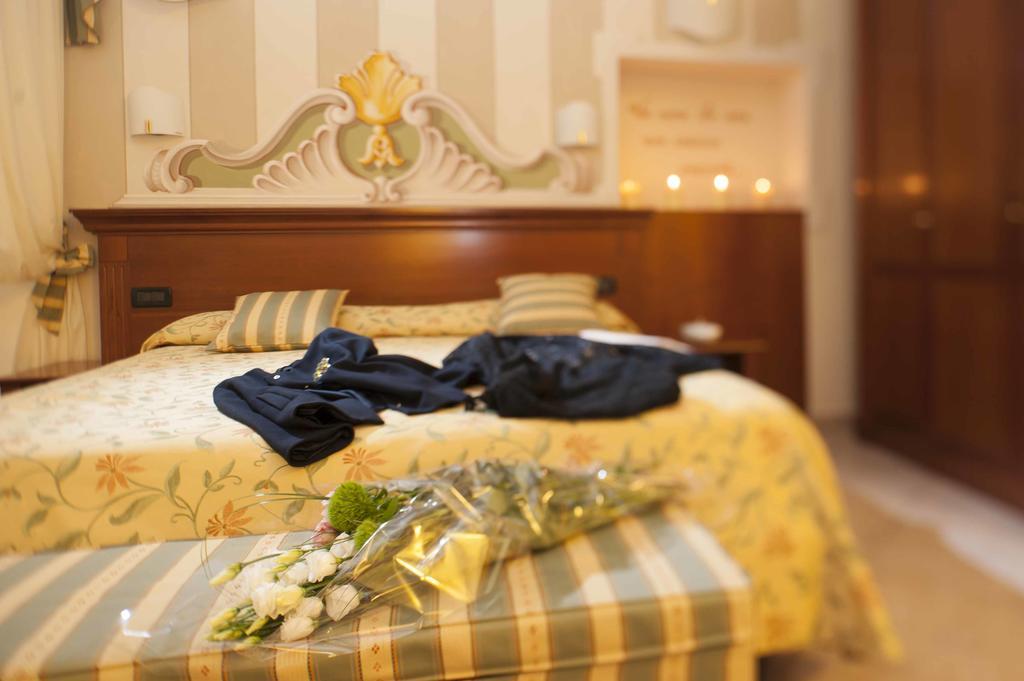 Hotel Astigiana & Appartamenti Varazze Bagian luar foto